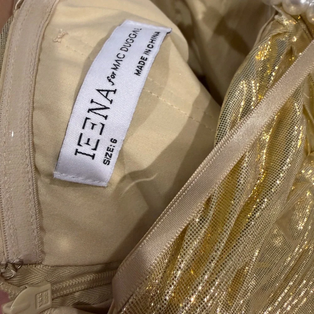 Mac Duggal Metallic Gold Strapless Tiered Pleated Gown - Picture 6 of 6